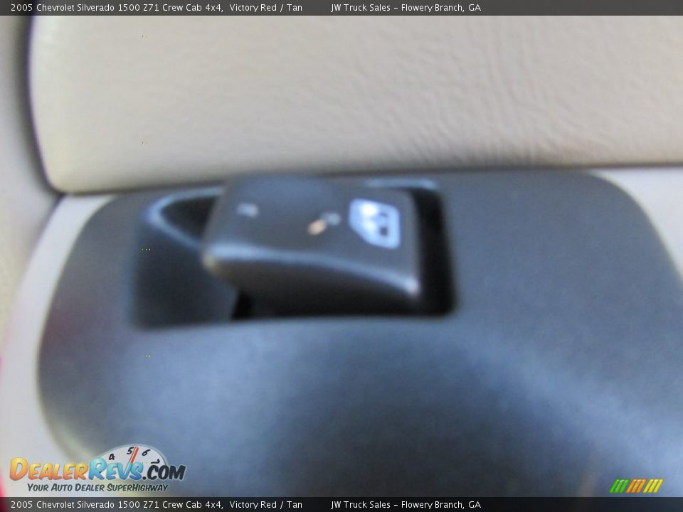 2005 Chevrolet Silverado 1500 Z71 Crew Cab 4x4 Victory Red / Tan Photo #33
