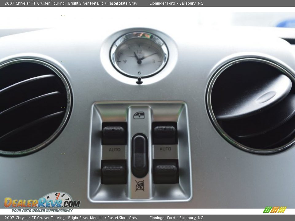 2007 Chrysler PT Cruiser Touring Bright Silver Metallic / Pastel Slate Gray Photo #18
