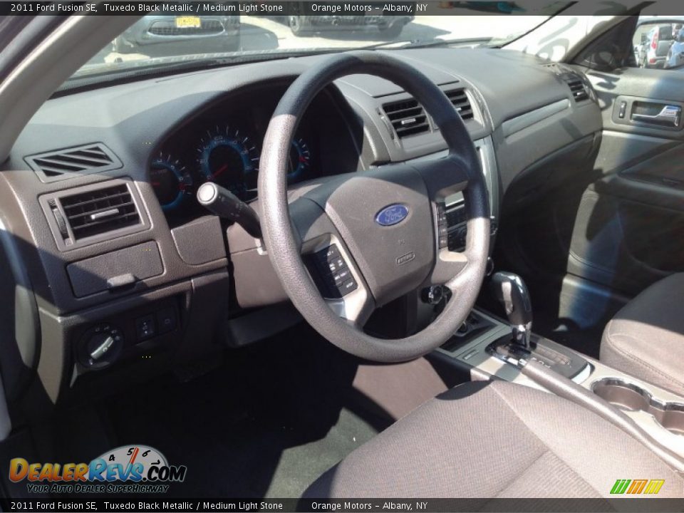 2011 Ford Fusion SE Tuxedo Black Metallic / Medium Light Stone Photo #6