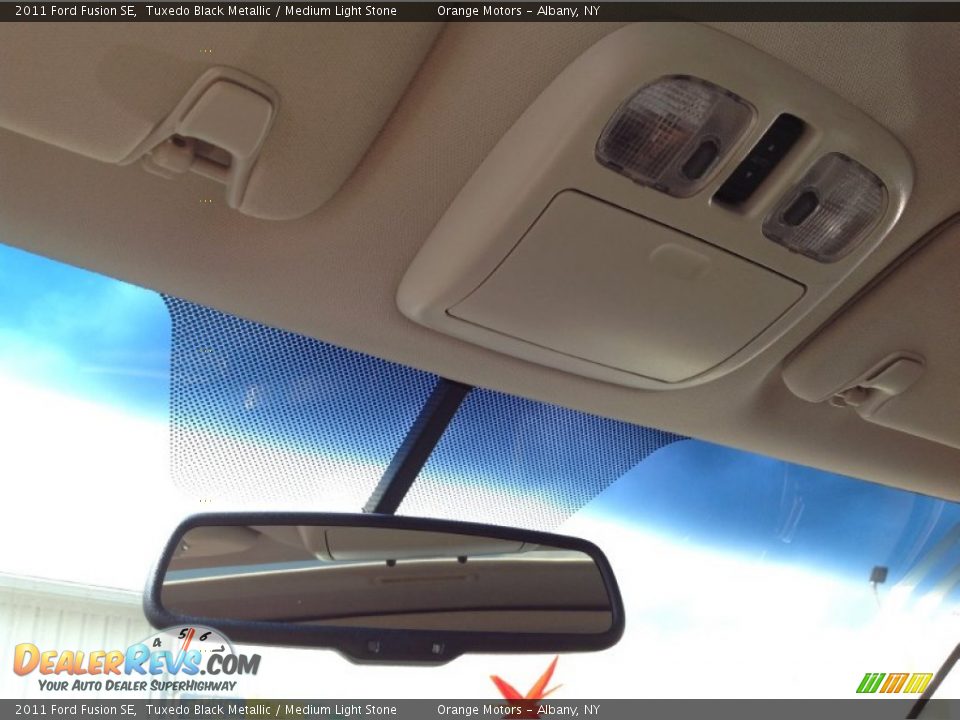 2011 Ford Fusion SE Tuxedo Black Metallic / Medium Light Stone Photo #14