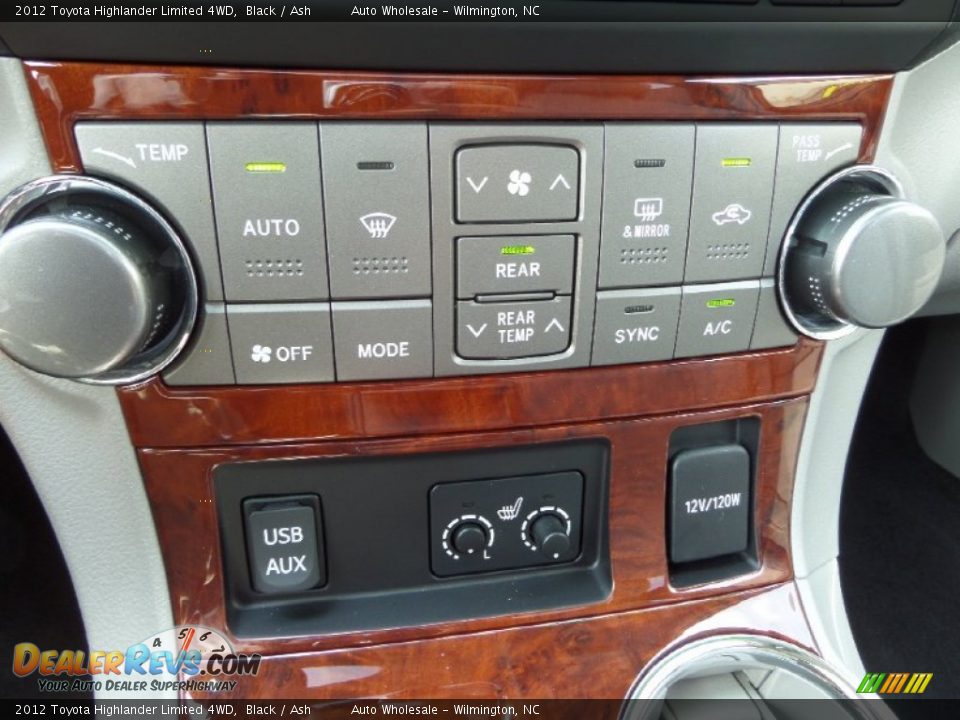 2012 Toyota Highlander Limited 4WD Black / Ash Photo #18