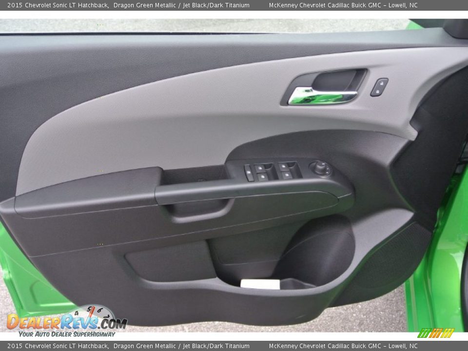 2015 Chevrolet Sonic LT Hatchback Dragon Green Metallic / Jet Black/Dark Titanium Photo #9