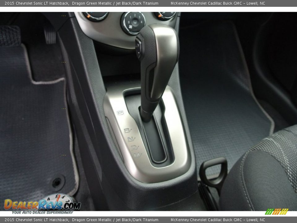 2015 Chevrolet Sonic LT Hatchback Dragon Green Metallic / Jet Black/Dark Titanium Photo #10