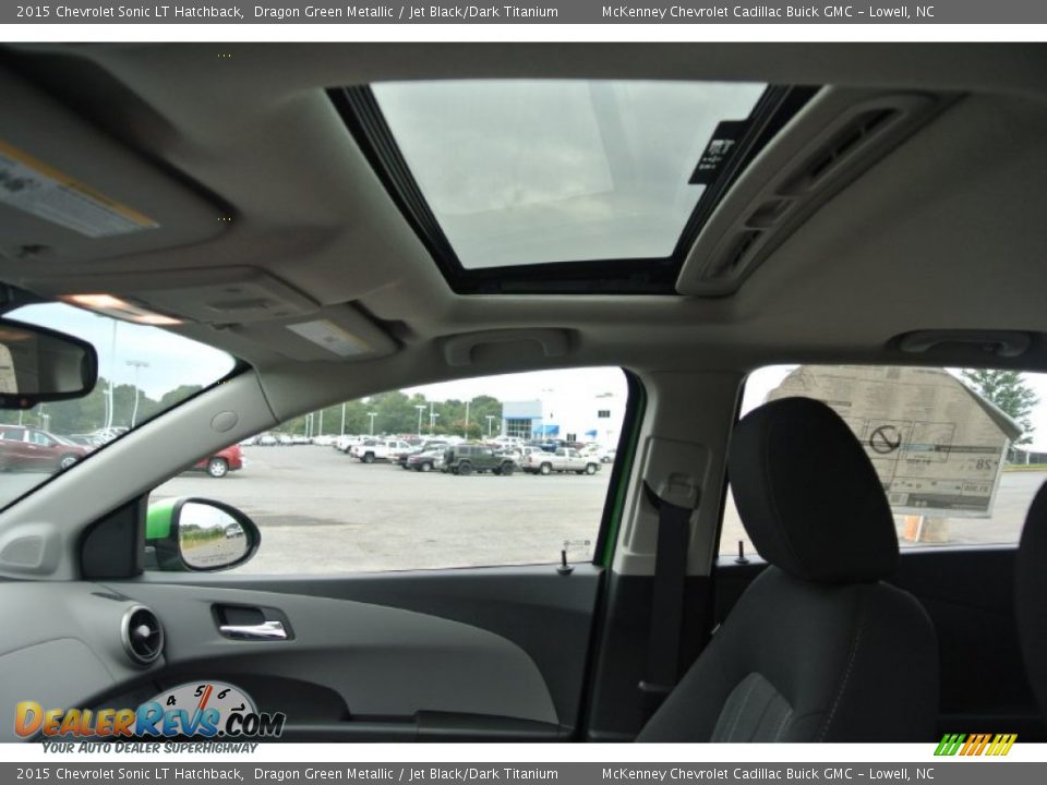2015 Chevrolet Sonic LT Hatchback Dragon Green Metallic / Jet Black/Dark Titanium Photo #15