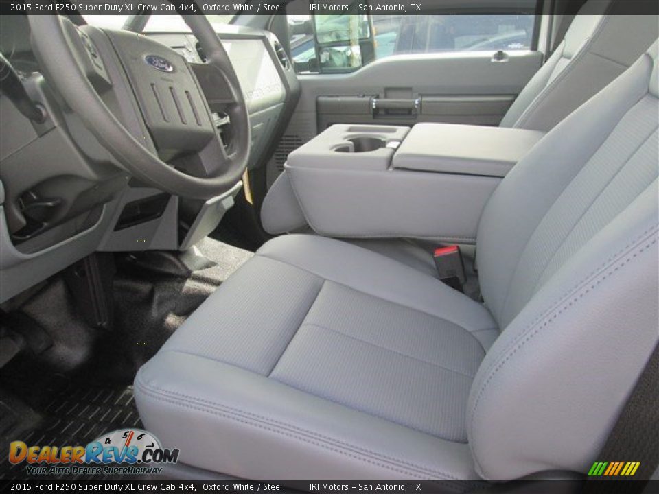 2015 Ford F250 Super Duty XL Crew Cab 4x4 Oxford White / Steel Photo #10