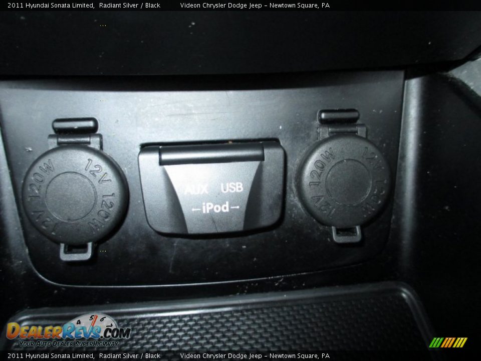 2011 Hyundai Sonata Limited Radiant Silver / Black Photo #28