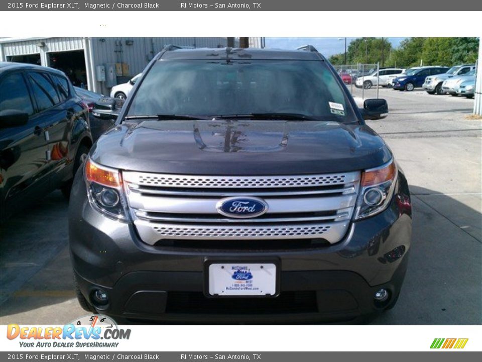 2015 Ford Explorer XLT Magnetic / Charcoal Black Photo #4