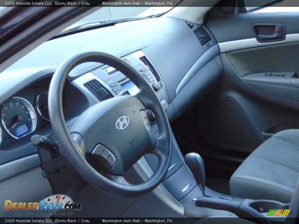 2009 Hyundai Sonata GLS Ebony Black / Gray Photo #11