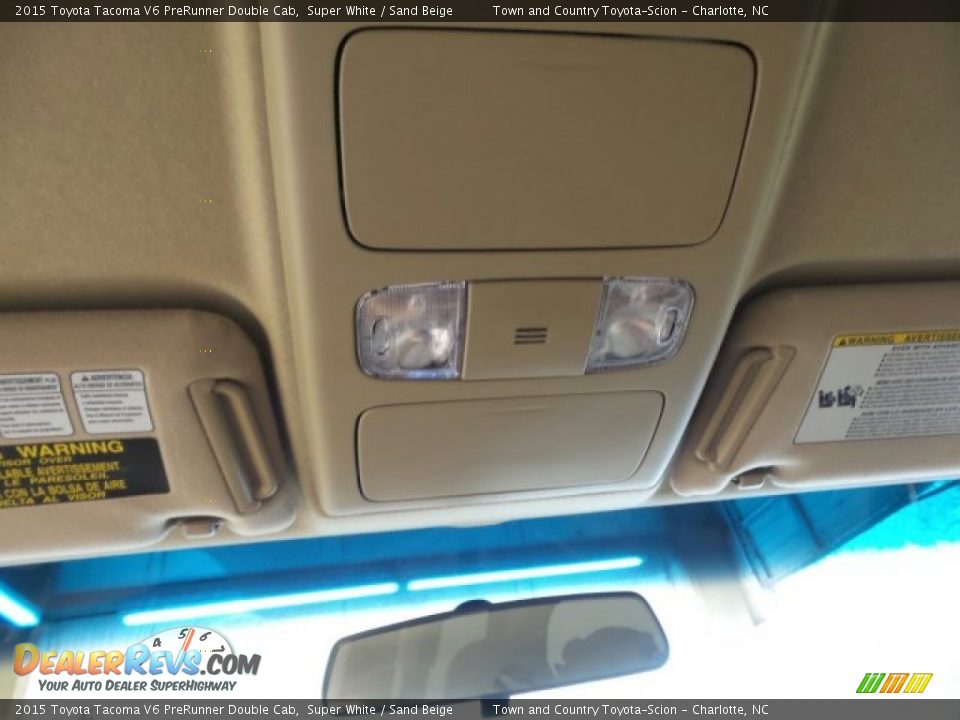 2015 Toyota Tacoma V6 PreRunner Double Cab Super White / Sand Beige Photo #26