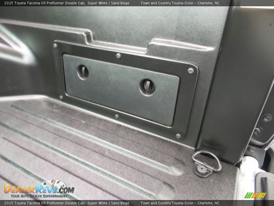 2015 Toyota Tacoma V6 PreRunner Double Cab Super White / Sand Beige Photo #30