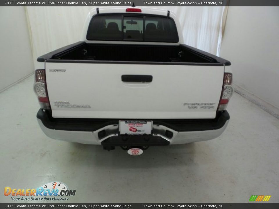 2015 Toyota Tacoma V6 PreRunner Double Cab Super White / Sand Beige Photo #36