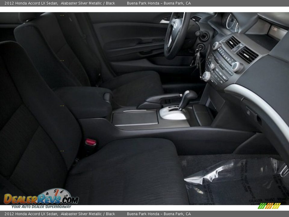 2012 Honda Accord LX Sedan Alabaster Silver Metallic / Black Photo #20