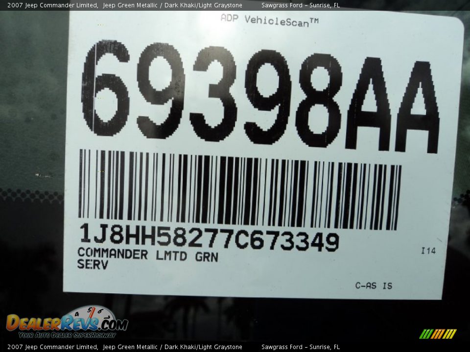 2007 Jeep Commander Limited Jeep Green Metallic / Dark Khaki/Light Graystone Photo #36