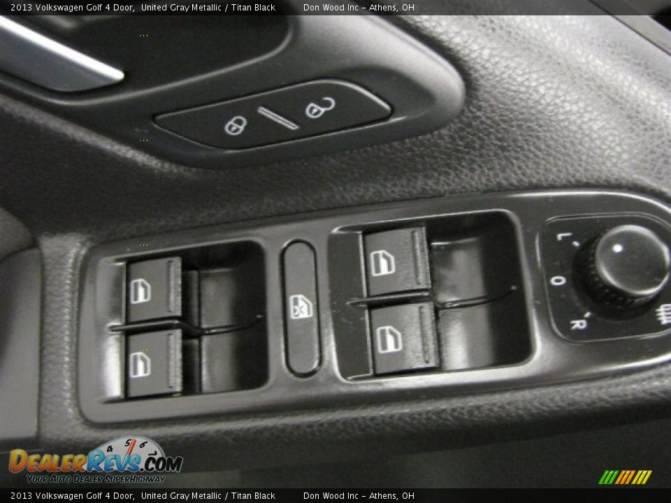2013 Volkswagen Golf 4 Door United Gray Metallic / Titan Black Photo #16