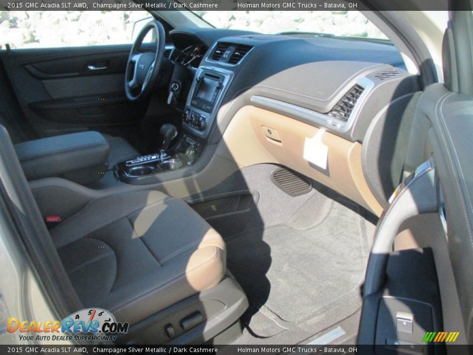 2015 GMC Acadia SLT AWD Champagne Silver Metallic / Dark Cashmere Photo #34