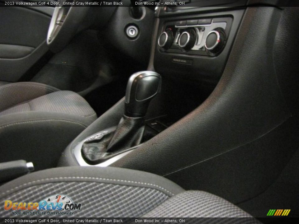 2013 Volkswagen Golf 4 Door United Gray Metallic / Titan Black Photo #29