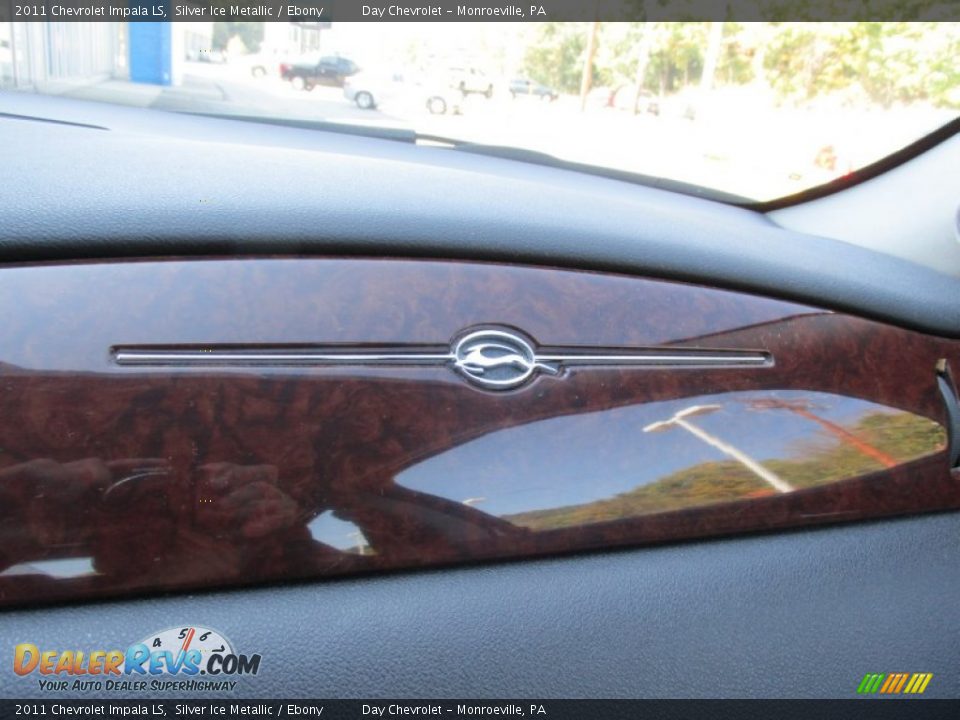 2011 Chevrolet Impala LS Silver Ice Metallic / Ebony Photo #36