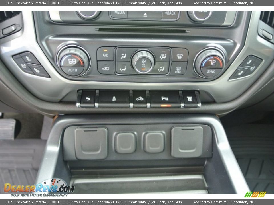 2015 Chevrolet Silverado 3500HD LTZ Crew Cab Dual Rear Wheel 4x4 Summit White / Jet Black/Dark Ash Photo #11