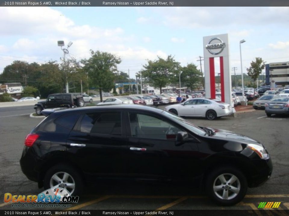 2010 Nissan Rogue S AWD Wicked Black / Black Photo #8