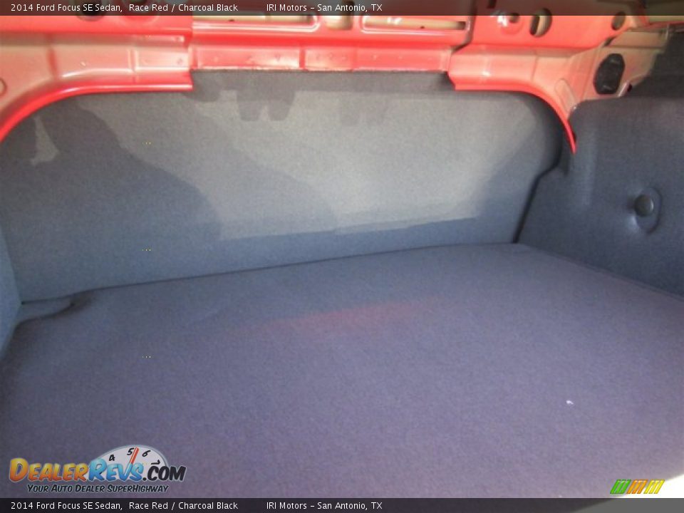 2014 Ford Focus SE Sedan Race Red / Charcoal Black Photo #12