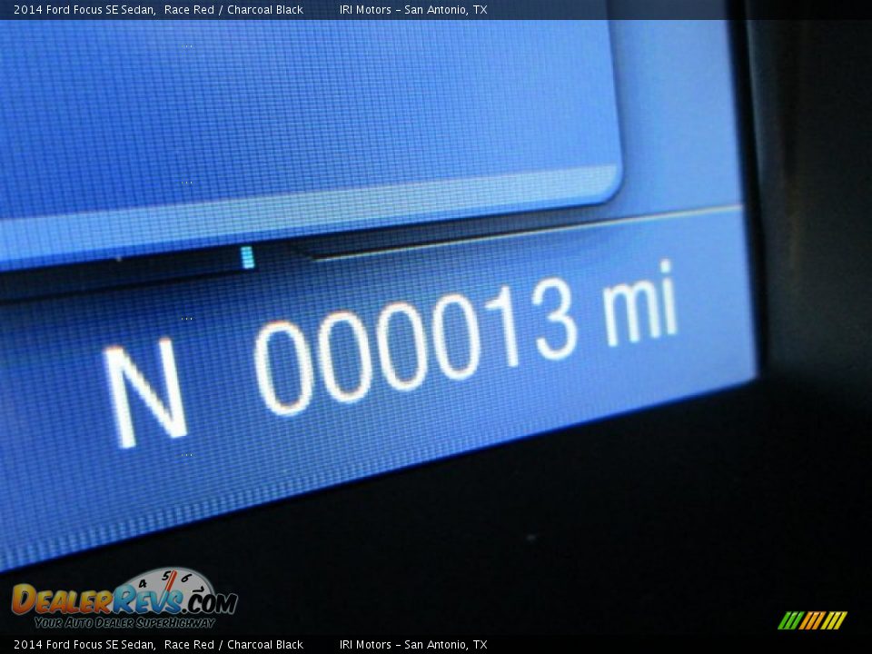 2014 Ford Focus SE Sedan Race Red / Charcoal Black Photo #17