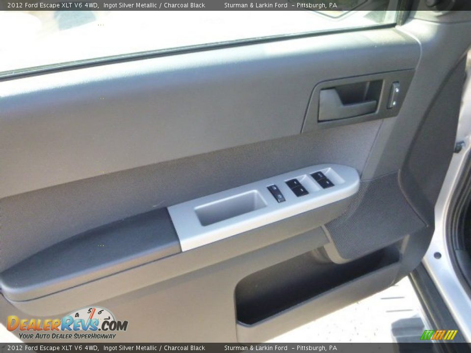 2012 Ford Escape XLT V6 4WD Ingot Silver Metallic / Charcoal Black Photo #11