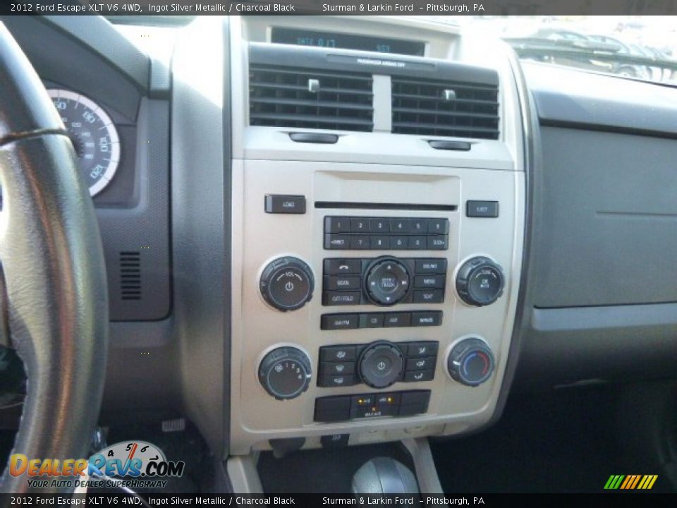 2012 Ford Escape XLT V6 4WD Ingot Silver Metallic / Charcoal Black Photo #13