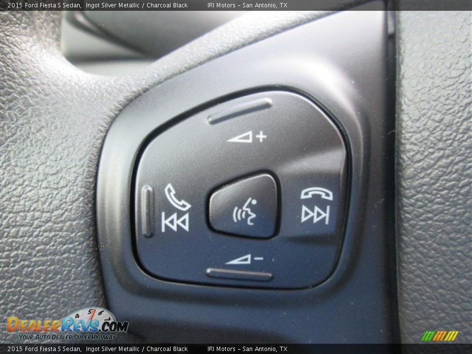 2015 Ford Fiesta S Sedan Ingot Silver Metallic / Charcoal Black Photo #23