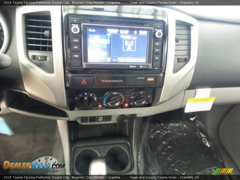 2015 Toyota Tacoma PreRunner Double Cab Magnetic Gray Metallic / Graphite Photo #15