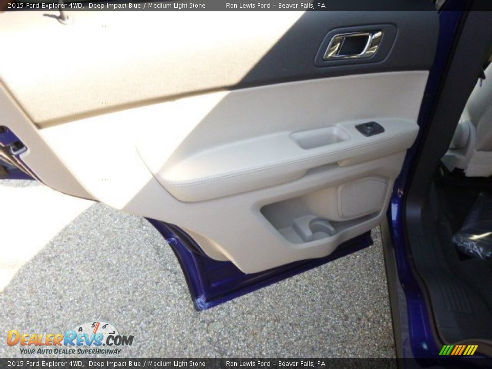 2015 Ford Explorer 4WD Deep Impact Blue / Medium Light Stone Photo #14