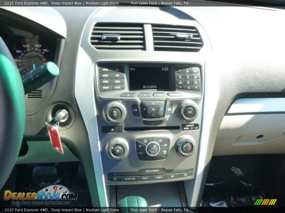 2015 Ford Explorer 4WD Deep Impact Blue / Medium Light Stone Photo #17