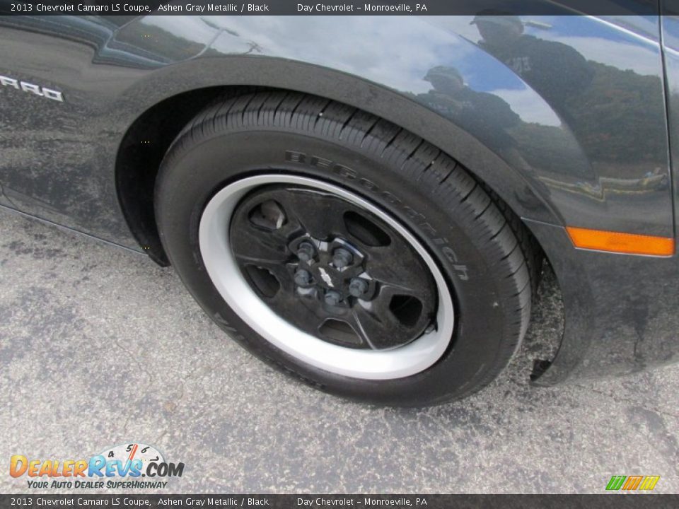 2013 Chevrolet Camaro LS Coupe Ashen Gray Metallic / Black Photo #12