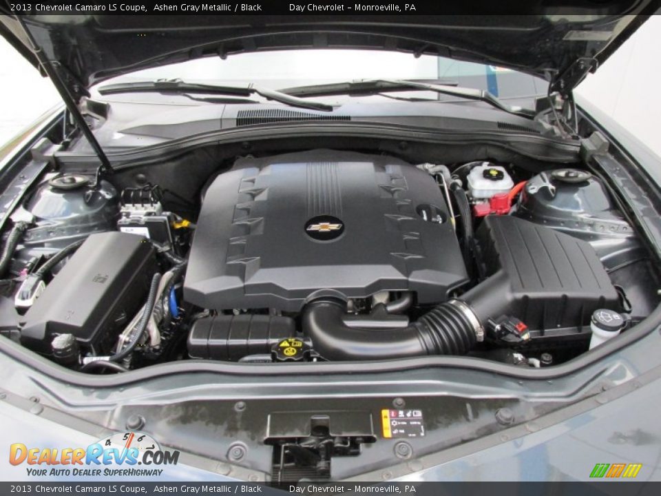 2013 Chevrolet Camaro LS Coupe Ashen Gray Metallic / Black Photo #14