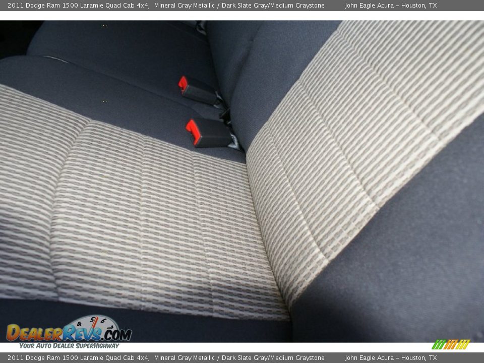 2011 Dodge Ram 1500 Laramie Quad Cab 4x4 Mineral Gray Metallic / Dark Slate Gray/Medium Graystone Photo #17