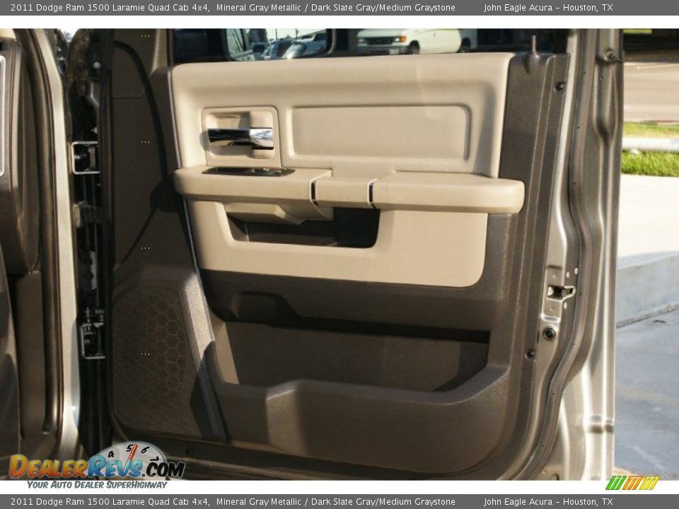 2011 Dodge Ram 1500 Laramie Quad Cab 4x4 Mineral Gray Metallic / Dark Slate Gray/Medium Graystone Photo #21