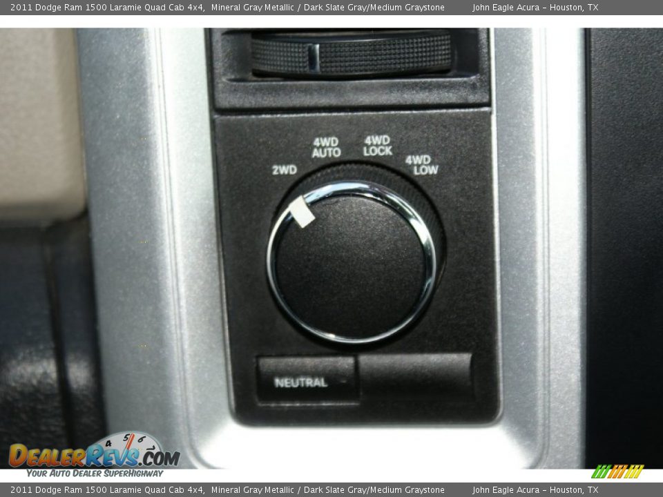 2011 Dodge Ram 1500 Laramie Quad Cab 4x4 Mineral Gray Metallic / Dark Slate Gray/Medium Graystone Photo #33