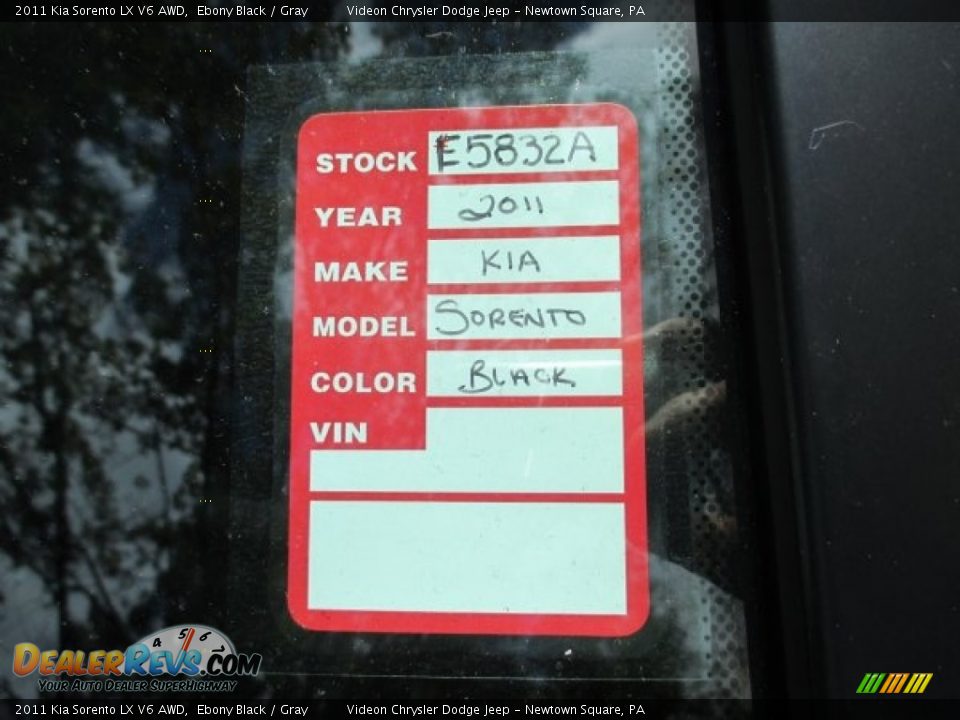 2011 Kia Sorento LX V6 AWD Ebony Black / Gray Photo #29