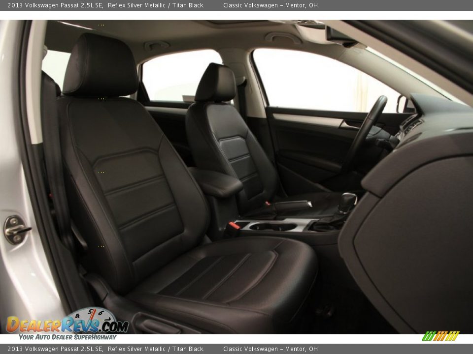2013 Volkswagen Passat 2.5L SE Reflex Silver Metallic / Titan Black Photo #16