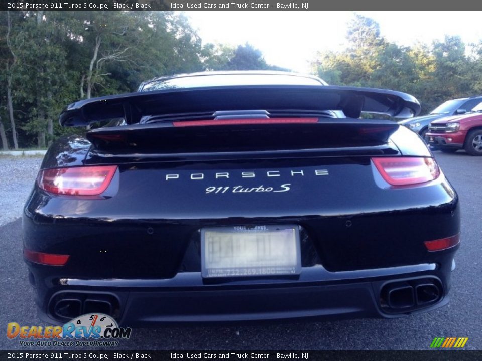 2015 Porsche 911 Turbo S Coupe Black / Black Photo #10