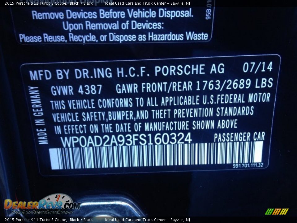 2015 Porsche 911 Turbo S Coupe Black / Black Photo #26