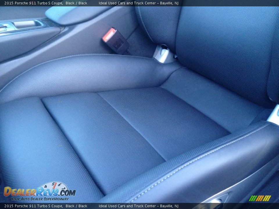2015 Porsche 911 Turbo S Coupe Black / Black Photo #30