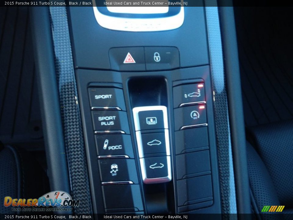 2015 Porsche 911 Turbo S Coupe Black / Black Photo #32