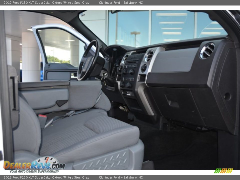 2012 Ford F150 XLT SuperCab Oxford White / Steel Gray Photo #13