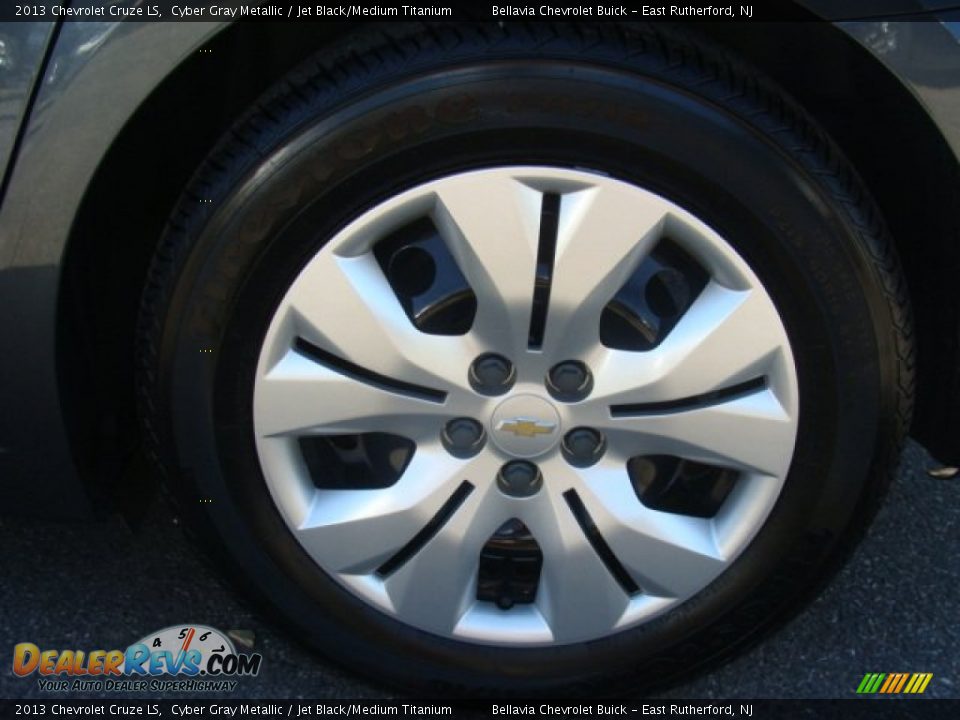 2013 Chevrolet Cruze LS Cyber Gray Metallic / Jet Black/Medium Titanium Photo #14