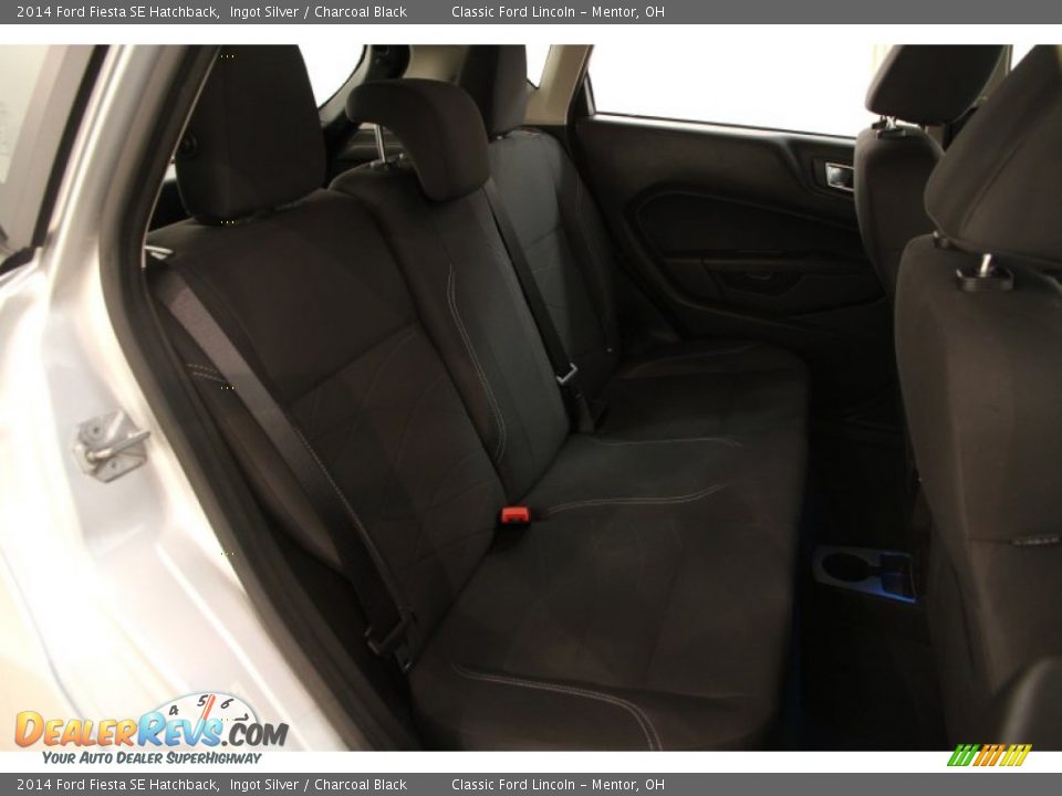 2014 Ford Fiesta SE Hatchback Ingot Silver / Charcoal Black Photo #16