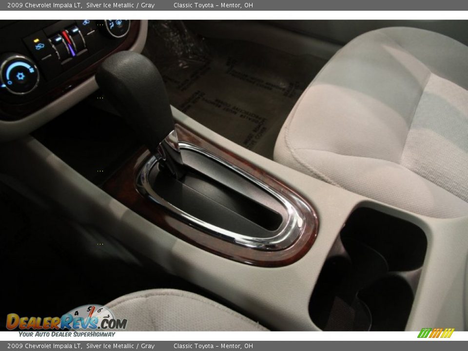 2009 Chevrolet Impala LT Silver Ice Metallic / Gray Photo #11