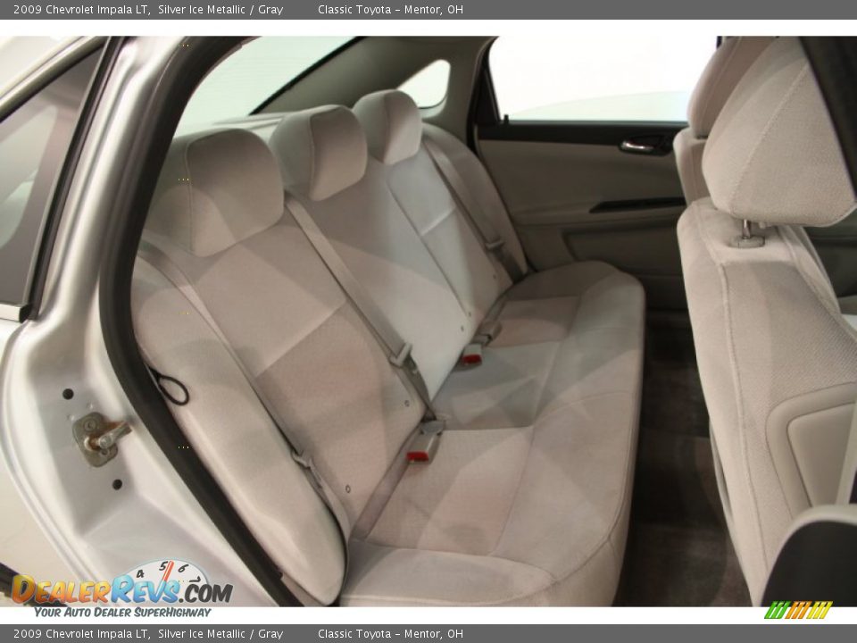 2009 Chevrolet Impala LT Silver Ice Metallic / Gray Photo #13
