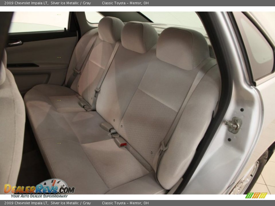 2009 Chevrolet Impala LT Silver Ice Metallic / Gray Photo #14