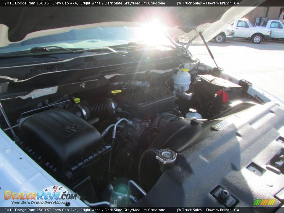 2011 Dodge Ram 1500 ST Crew Cab 4x4 Bright White / Dark Slate Gray/Medium Graystone Photo #11