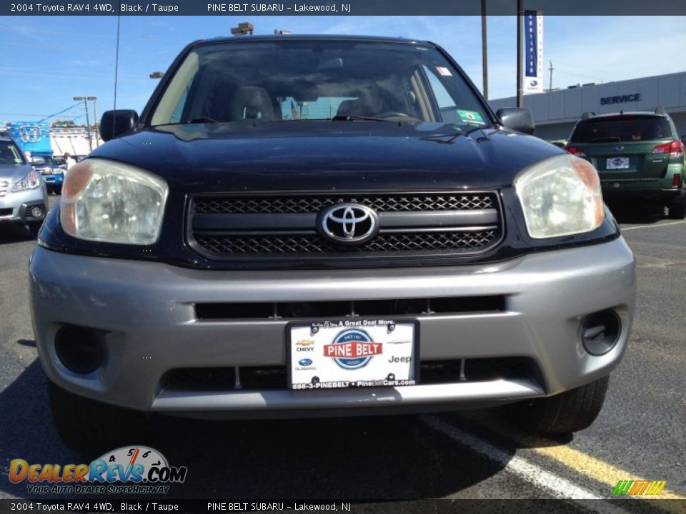 2004 Toyota RAV4 4WD Black / Taupe Photo #2
